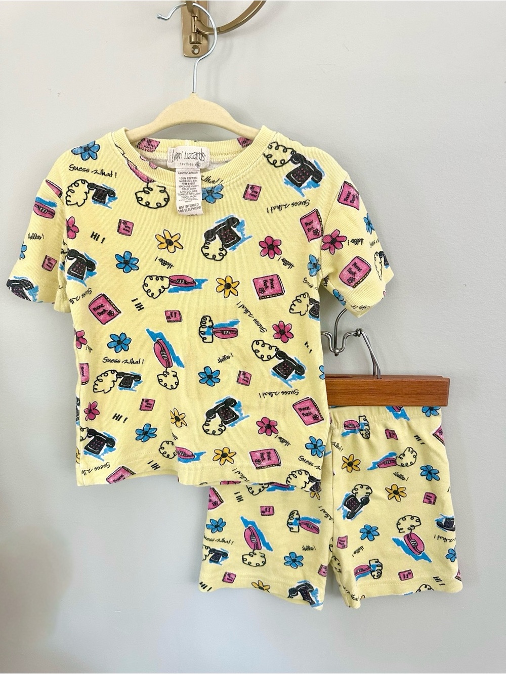 Y2K Leapin’ Lizards Phone Print 2 Piece Shorts Set Girls Size 5 USA